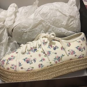 Torrid shoes size 9 wide